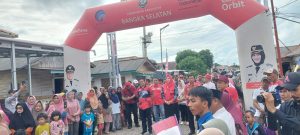 Riza-Debby Sambang Kampung Desa Permis