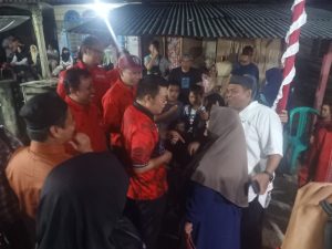 Program Aik Bakung, Kades Permis :  Kami Sangat Terbantu  Sekali