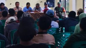 Babinsa Koramil 432-01/Toboali Dukung Program Optimalisasi Lahan Pertanian di Bangka Selatan