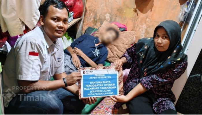 Ringankan Biaya Pengobatan Warga, PT TIMAH Serahkan Bantuan Untuk Satriadi