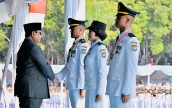 Lantik Pamong Praja Muda, Presiden Tekankan Pengabdian yang Berorientasi pada Kepentingan Rakyat