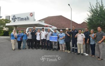 PT TIMAH Tbk: Serahkan Ambulans untuk Warga Temberan, Perkuat Akses Pelayanan Kesehatan