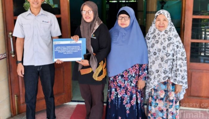Dukung Pelestarian Seni Rebana, PT TIMAH Salurkan Bantuan untuk Majelis Taklim Al Istiqomah